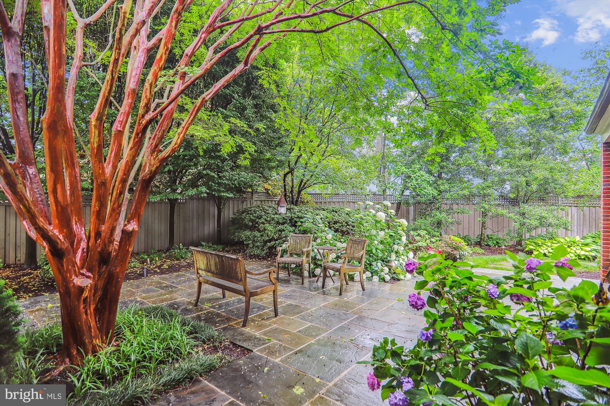 RIDGEWOOD VILLAGE - Residential