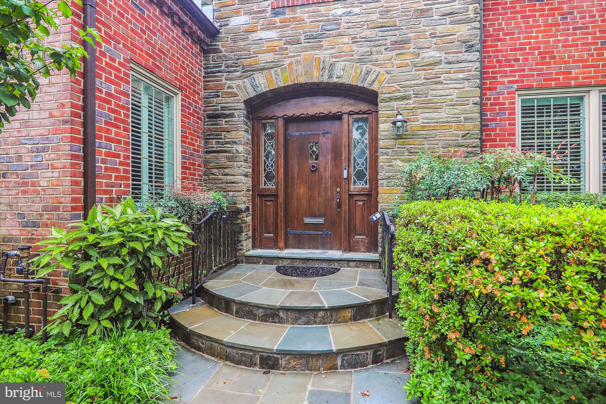 RIDGEWOOD VILLAGE - Residential