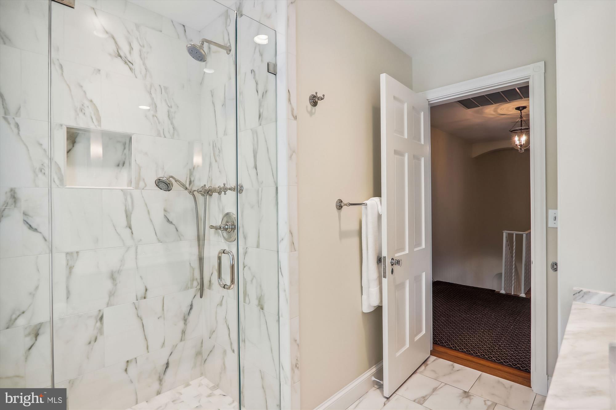 RIDGEWOOD VILLAGE - Residential