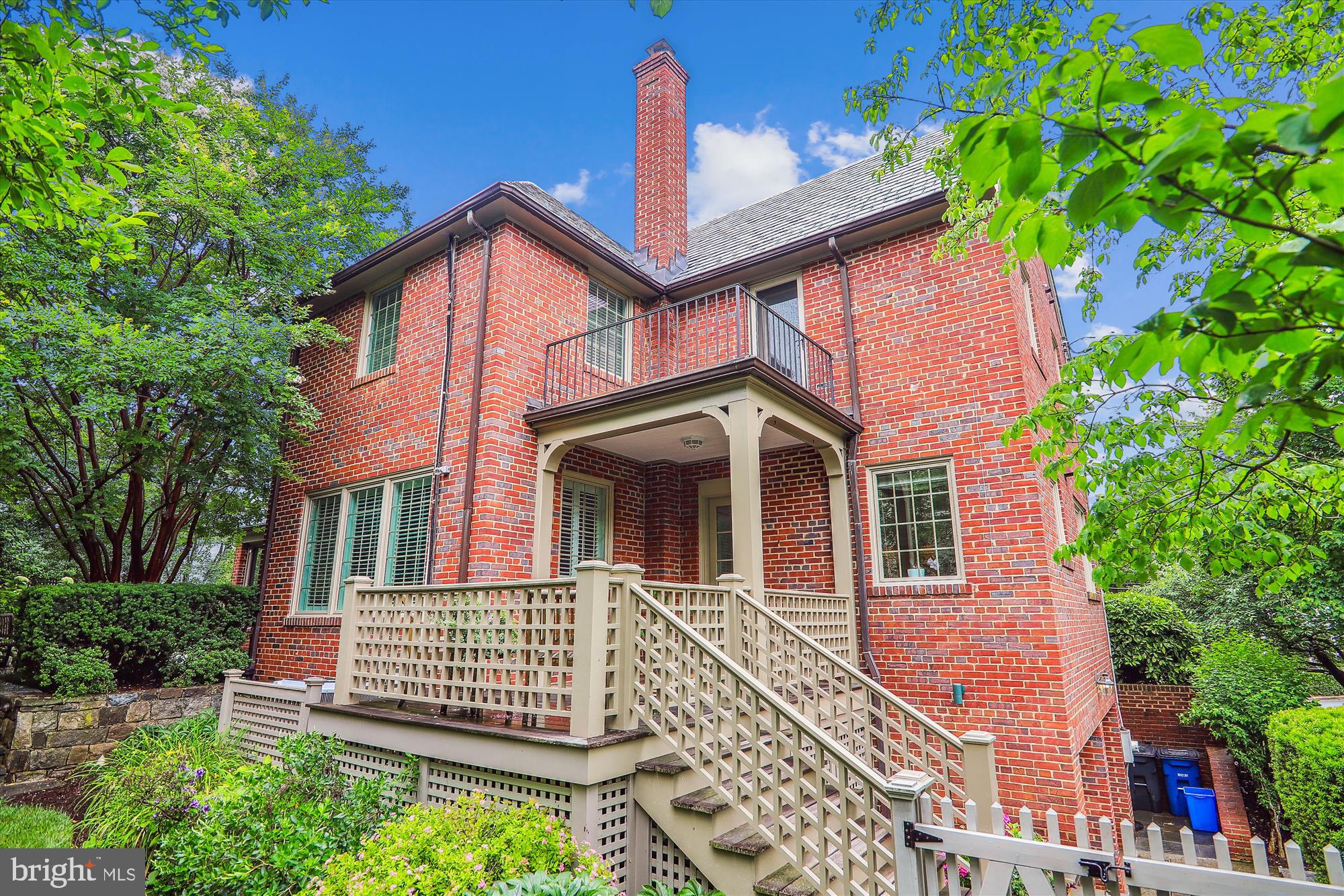 RIDGEWOOD VILLAGE - Residential