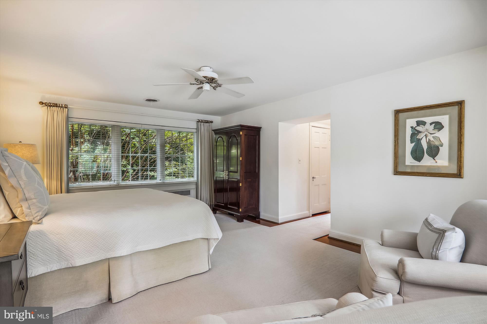 RIDGEWOOD VILLAGE - Residential