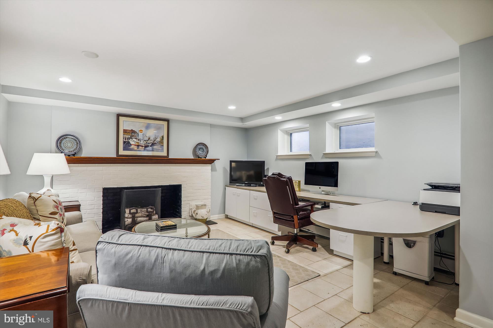 RIDGEWOOD VILLAGE - Residential