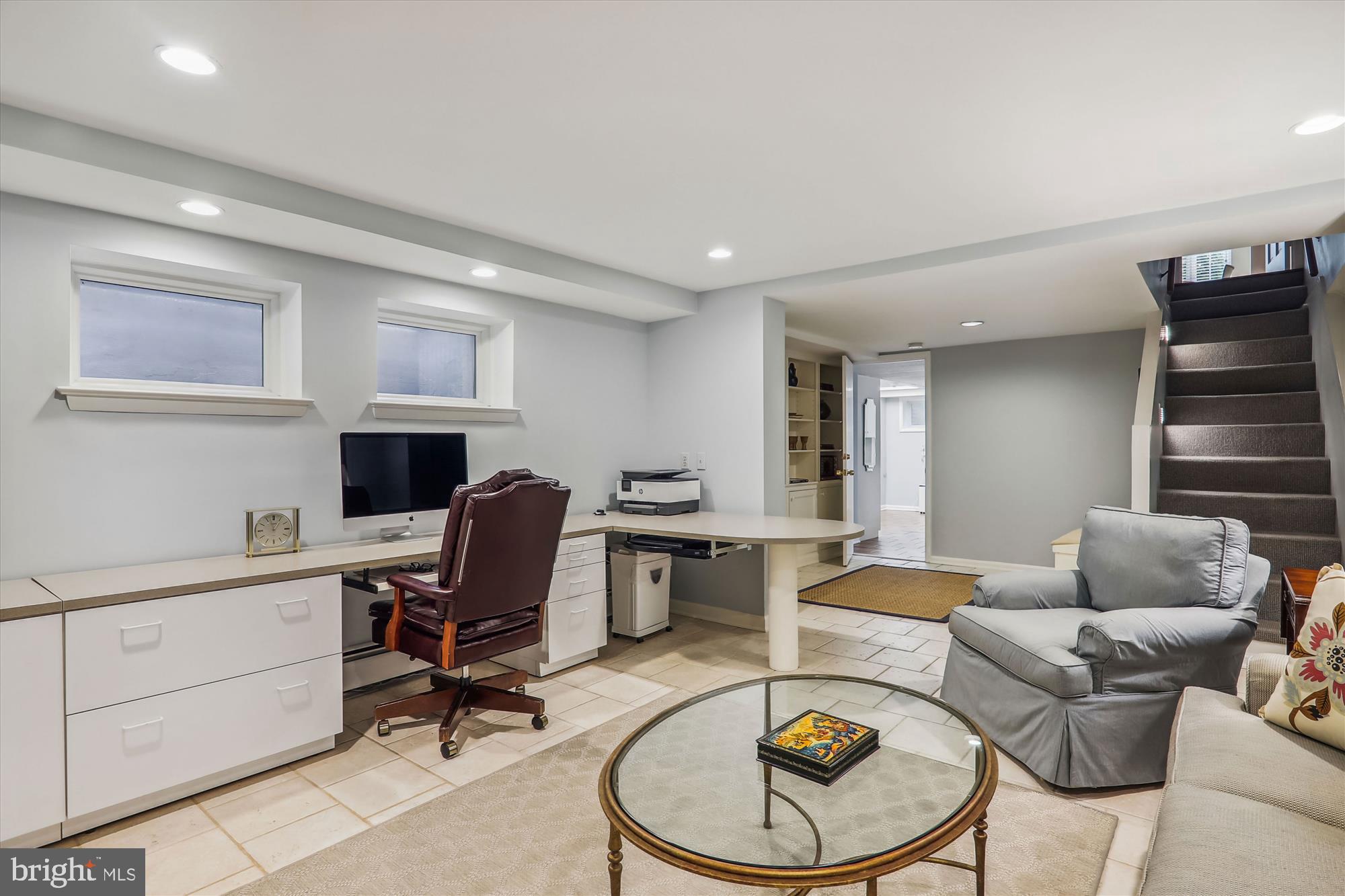 RIDGEWOOD VILLAGE - Residential