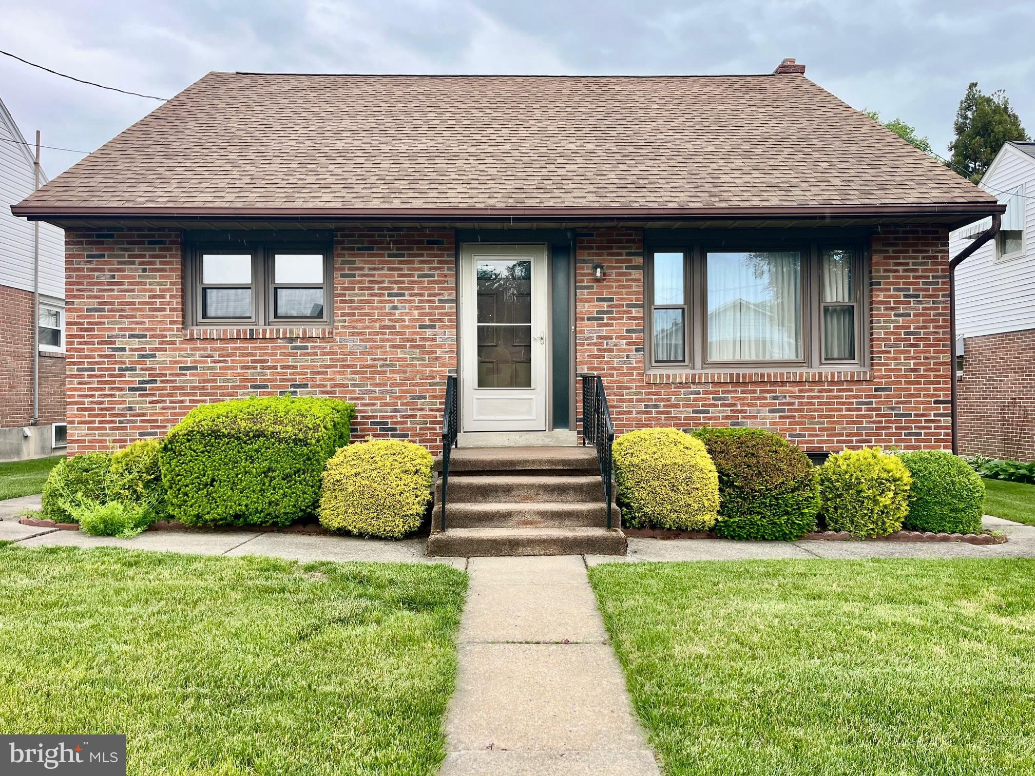 1242 COMMONWEALTH BOULEVARD