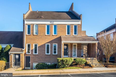 Photo of 9512 - B Lee Highway, FAIRFAX, VA 22031 (MLS # VAFX2344154)