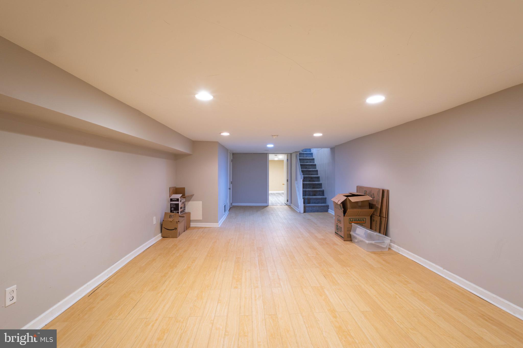 COBBS CREEK - Residential