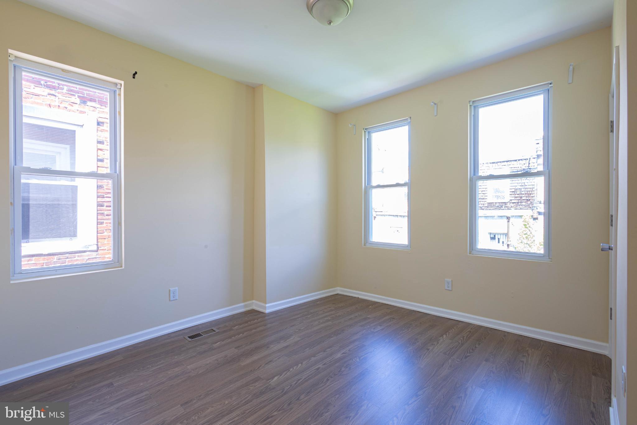 COBBS CREEK - Residential