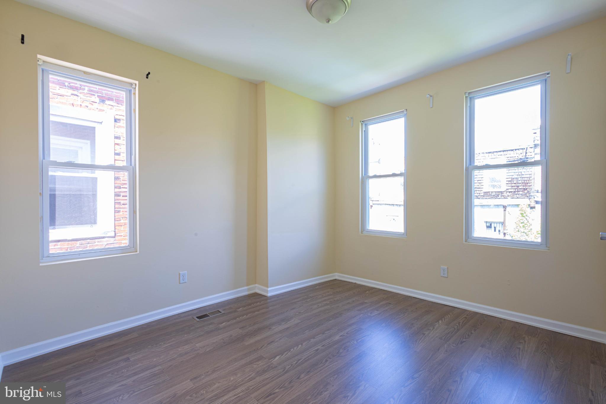 COBBS CREEK - Residential