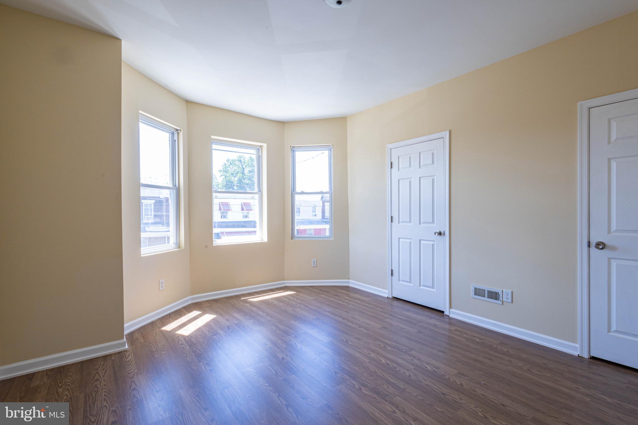 COBBS CREEK - Residential