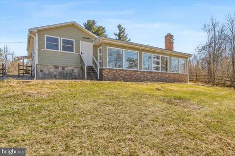 4835 SHOOKSTOWN ROAD FREDERICK MD 21702