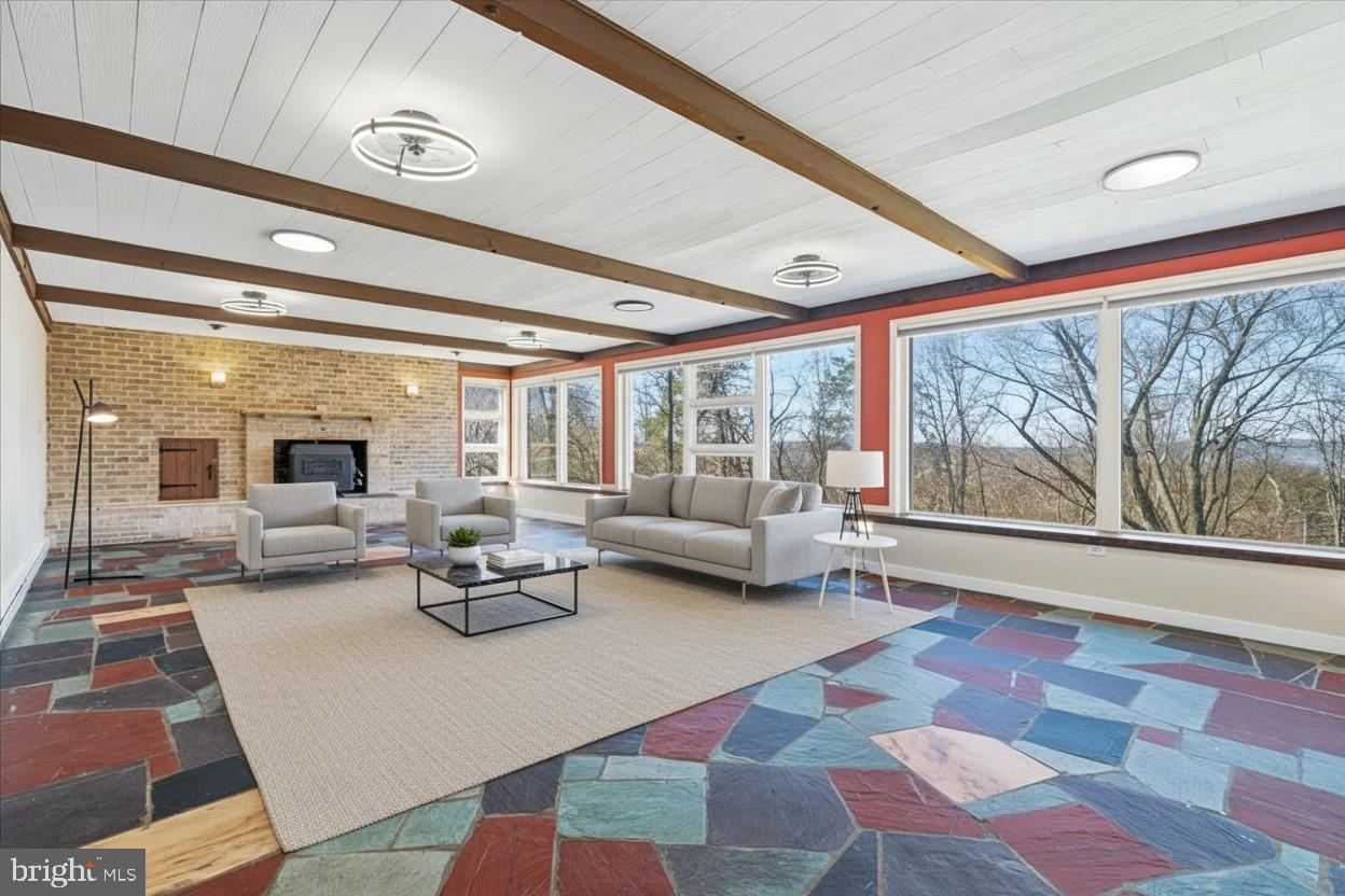 4835 SHOOKSTOWN ROAD