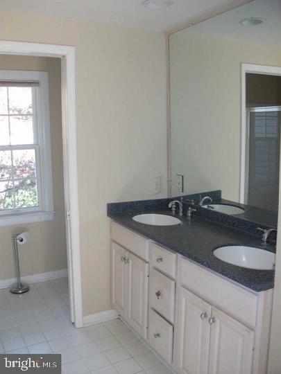 CROSSWOODS - Residential Lease