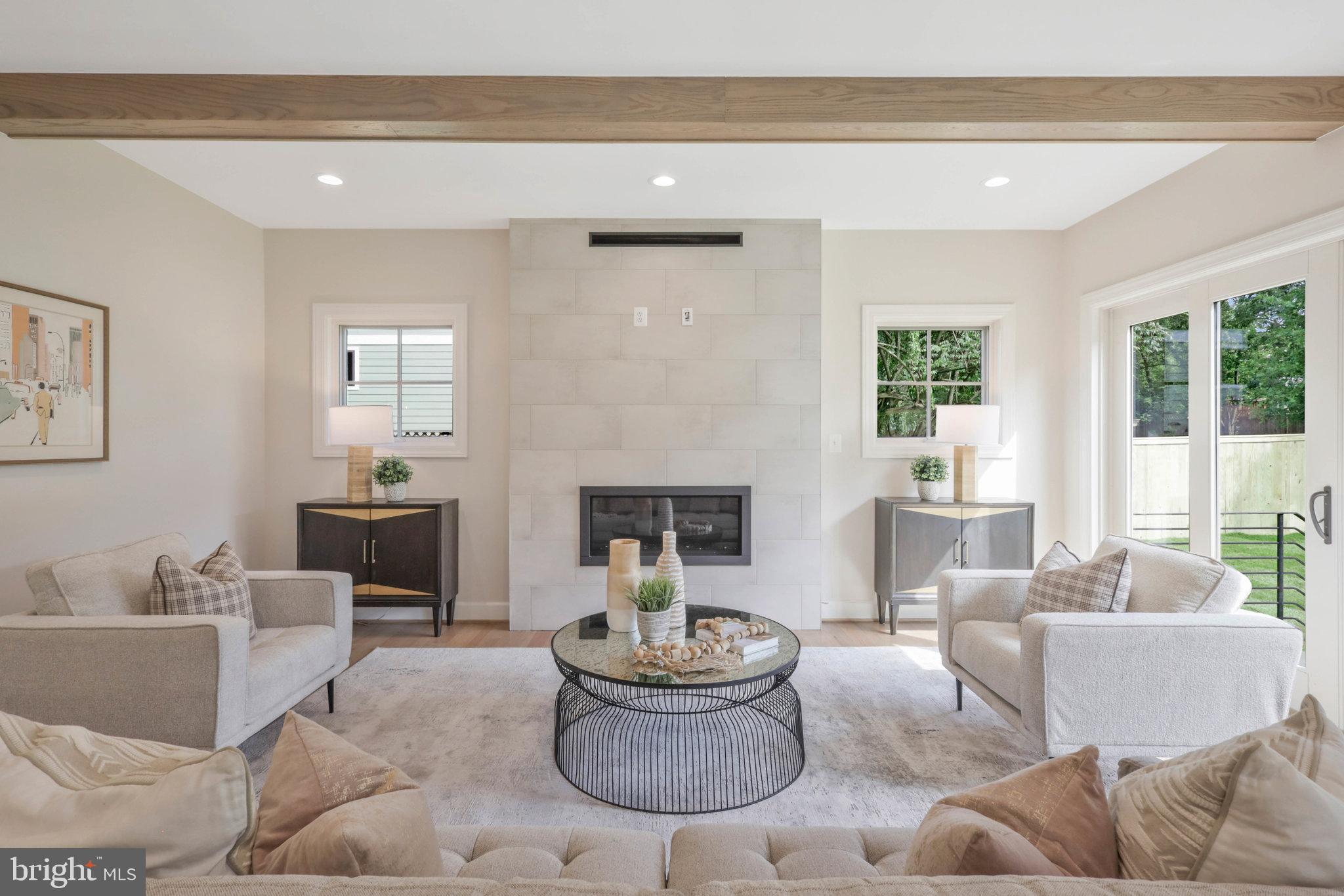 EAST FALLS CHURCH - Residential