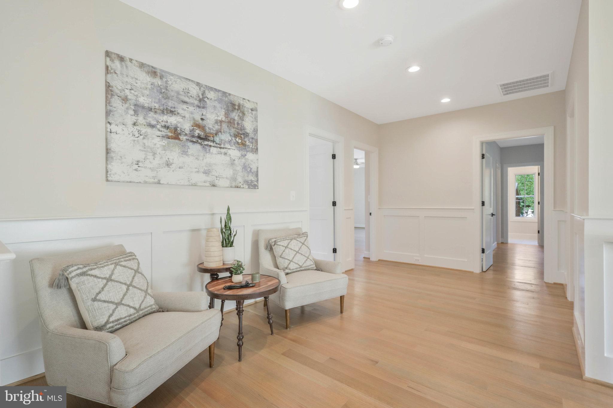 EAST FALLS CHURCH - Residential