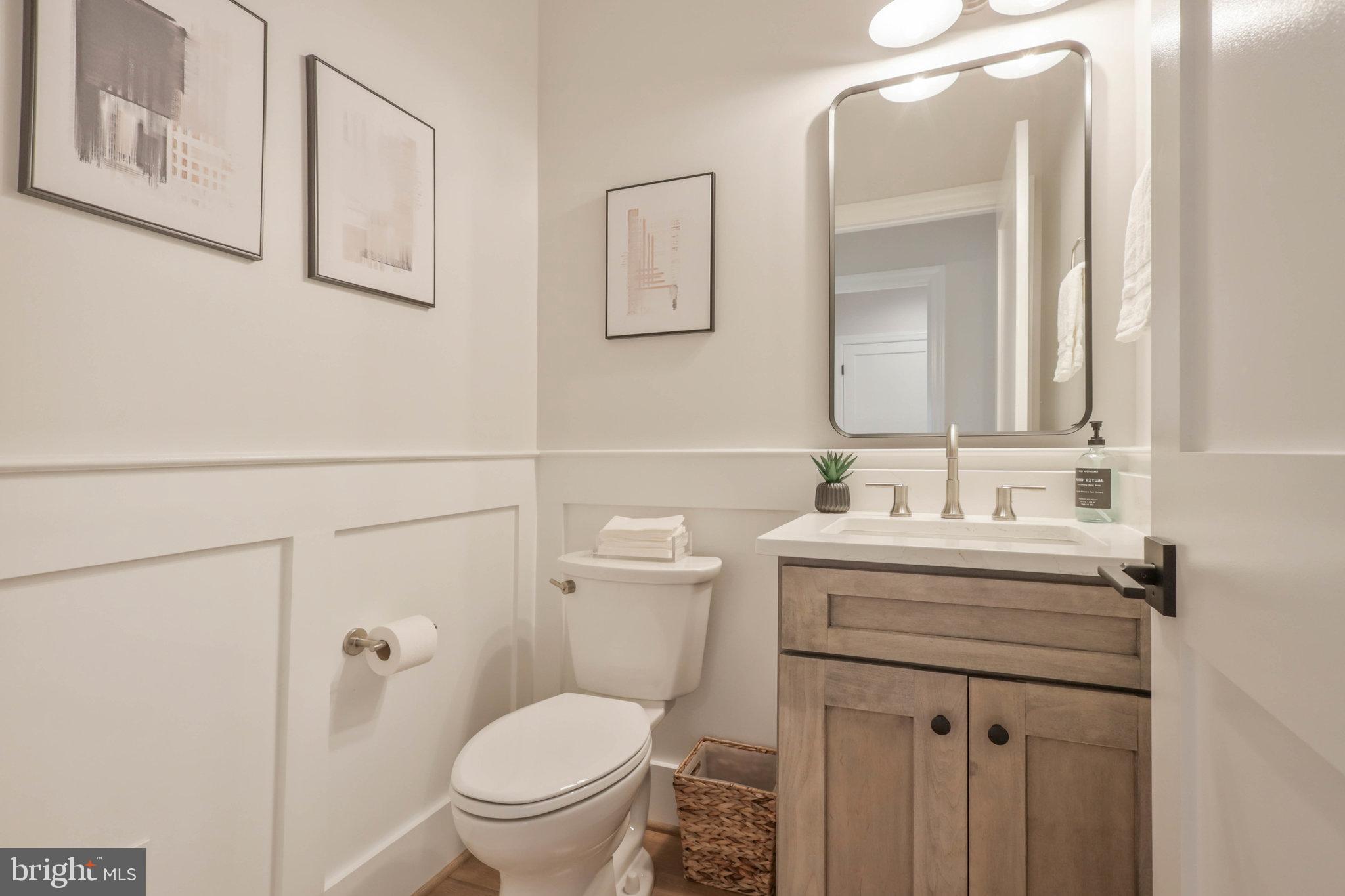 EAST FALLS CHURCH - Residential