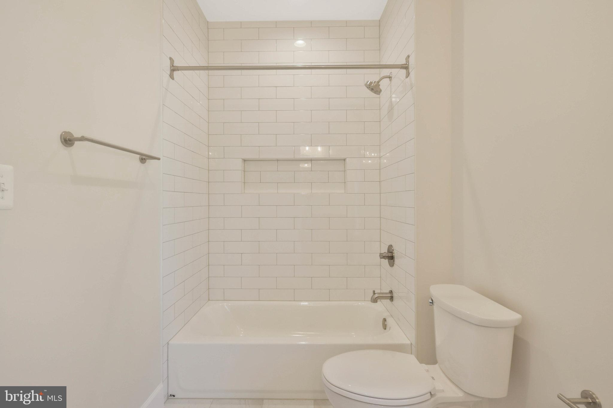 EAST FALLS CHURCH - Residential