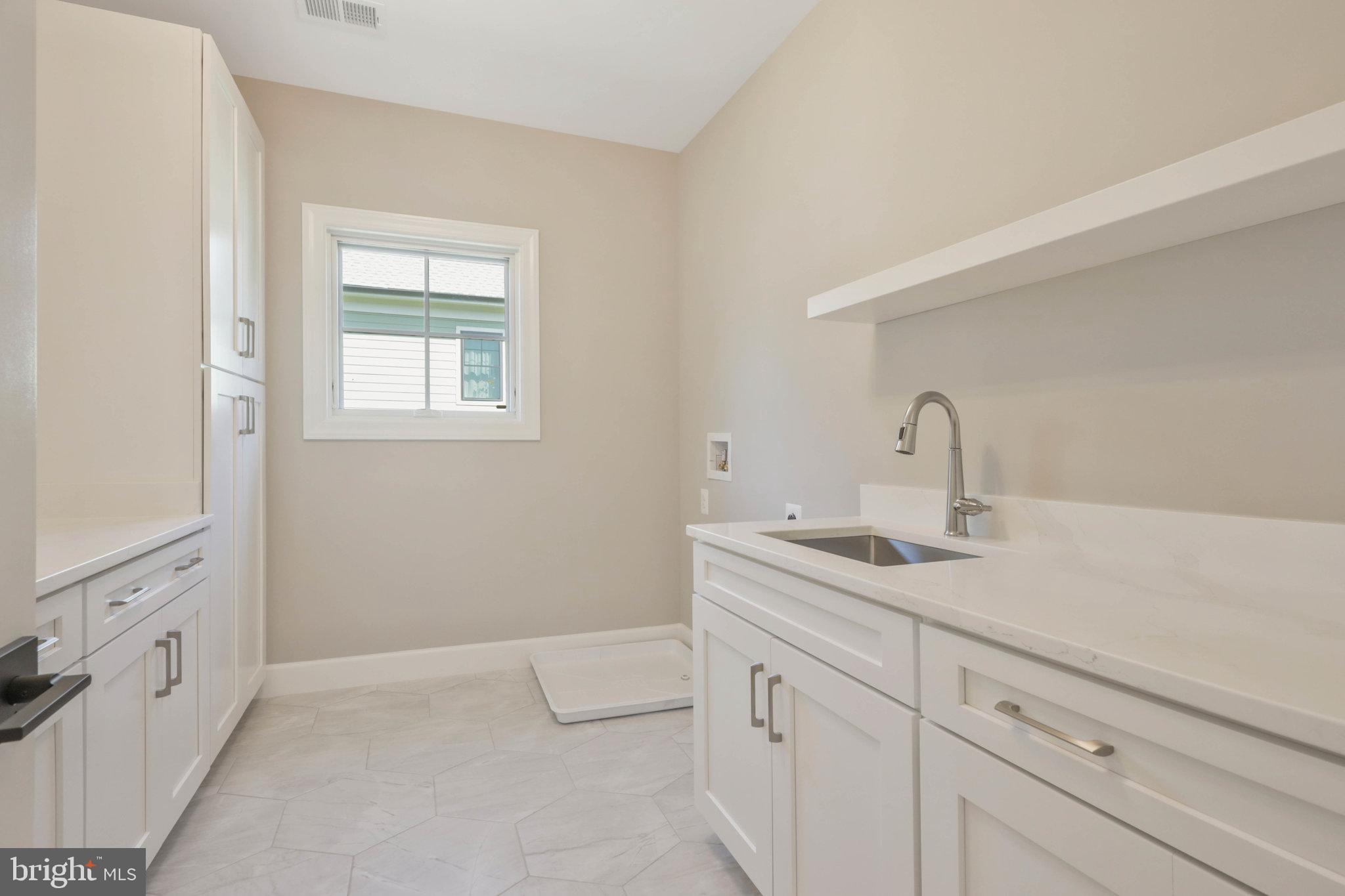 EAST FALLS CHURCH - Residential