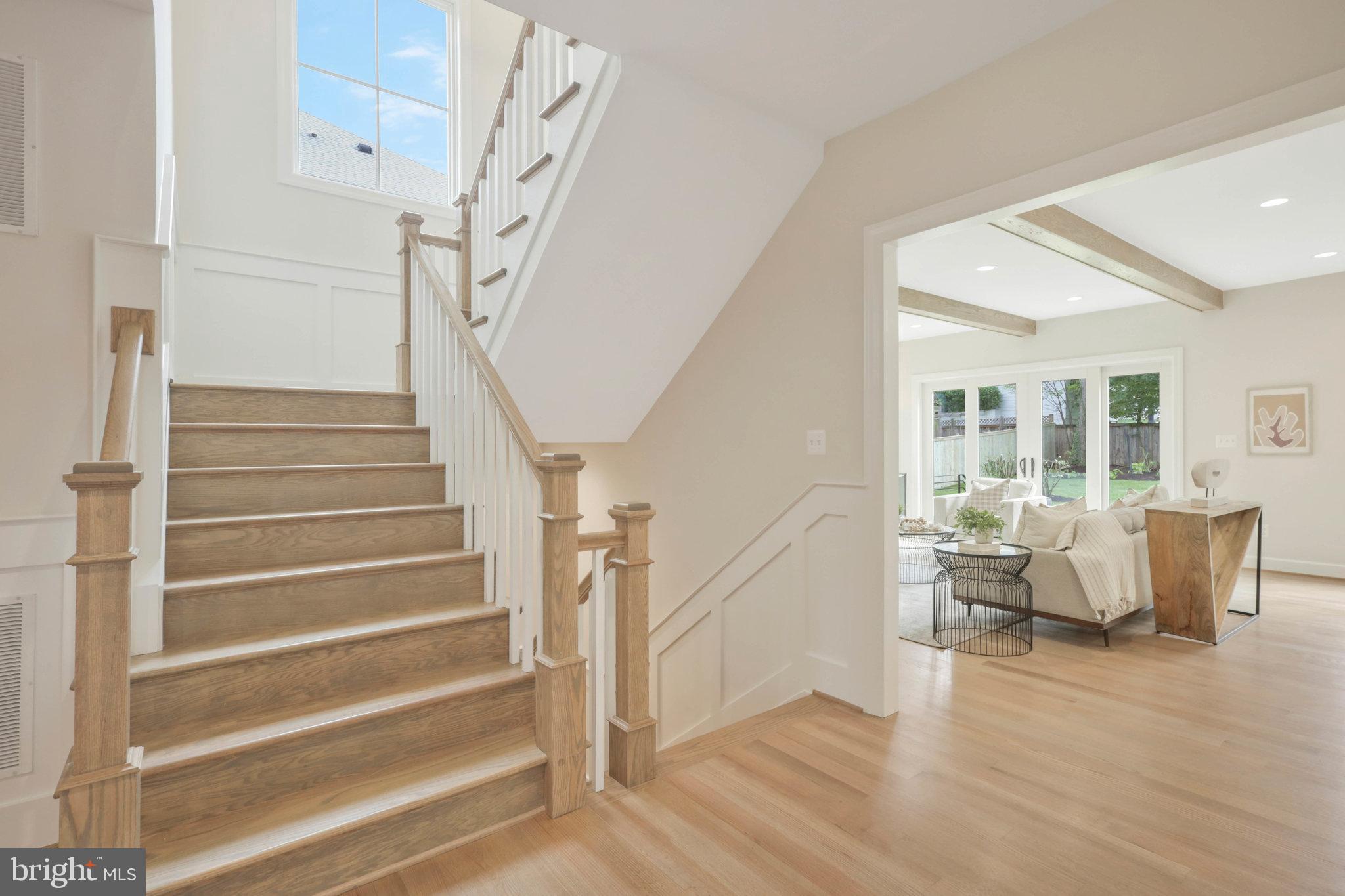 EAST FALLS CHURCH - Residential