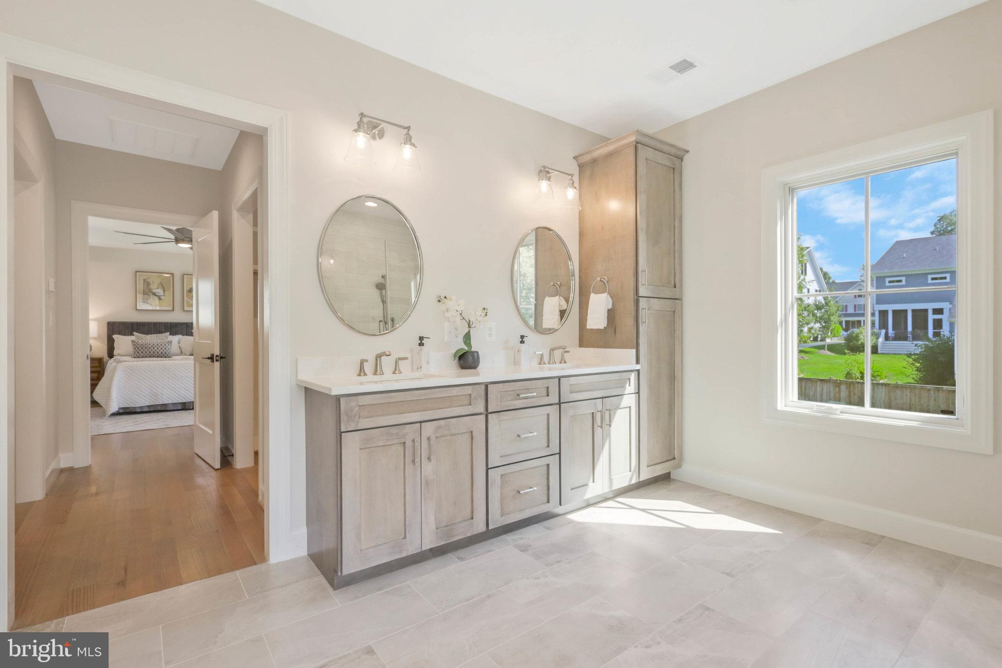 EAST FALLS CHURCH - Residential