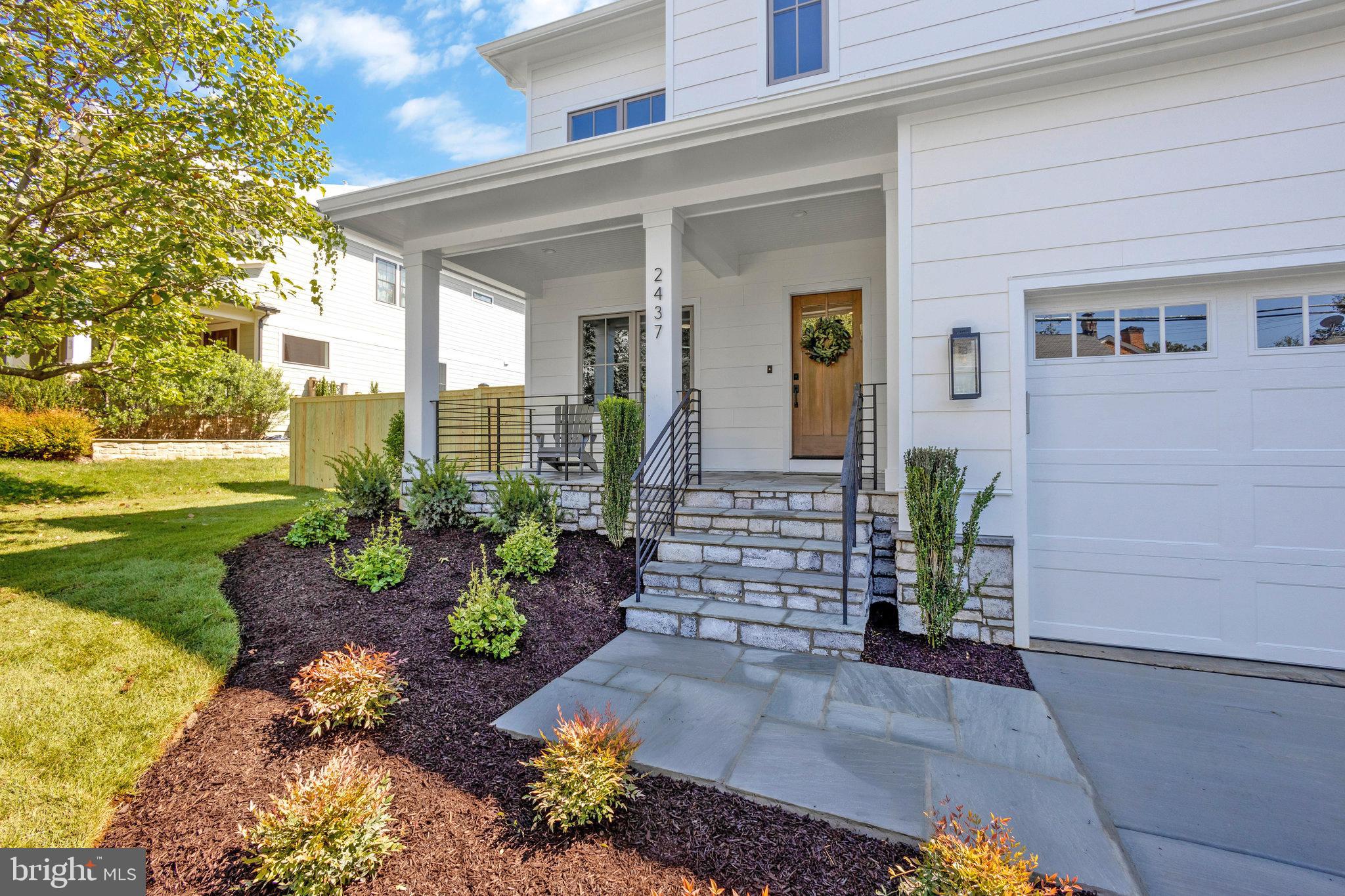 EAST FALLS CHURCH - Residential