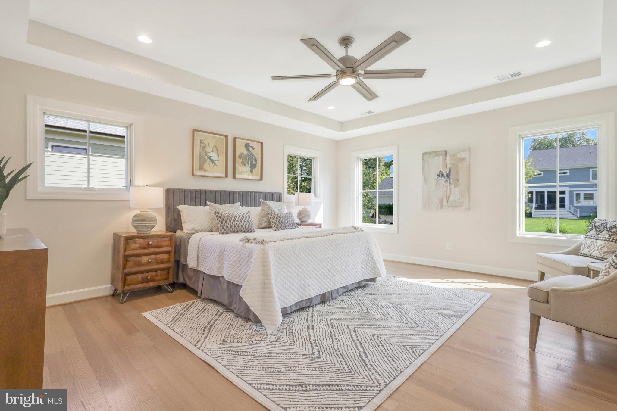 EAST FALLS CHURCH - Residential