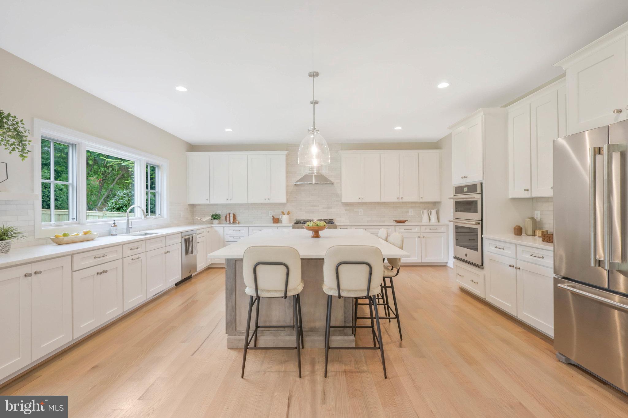 EAST FALLS CHURCH - Residential