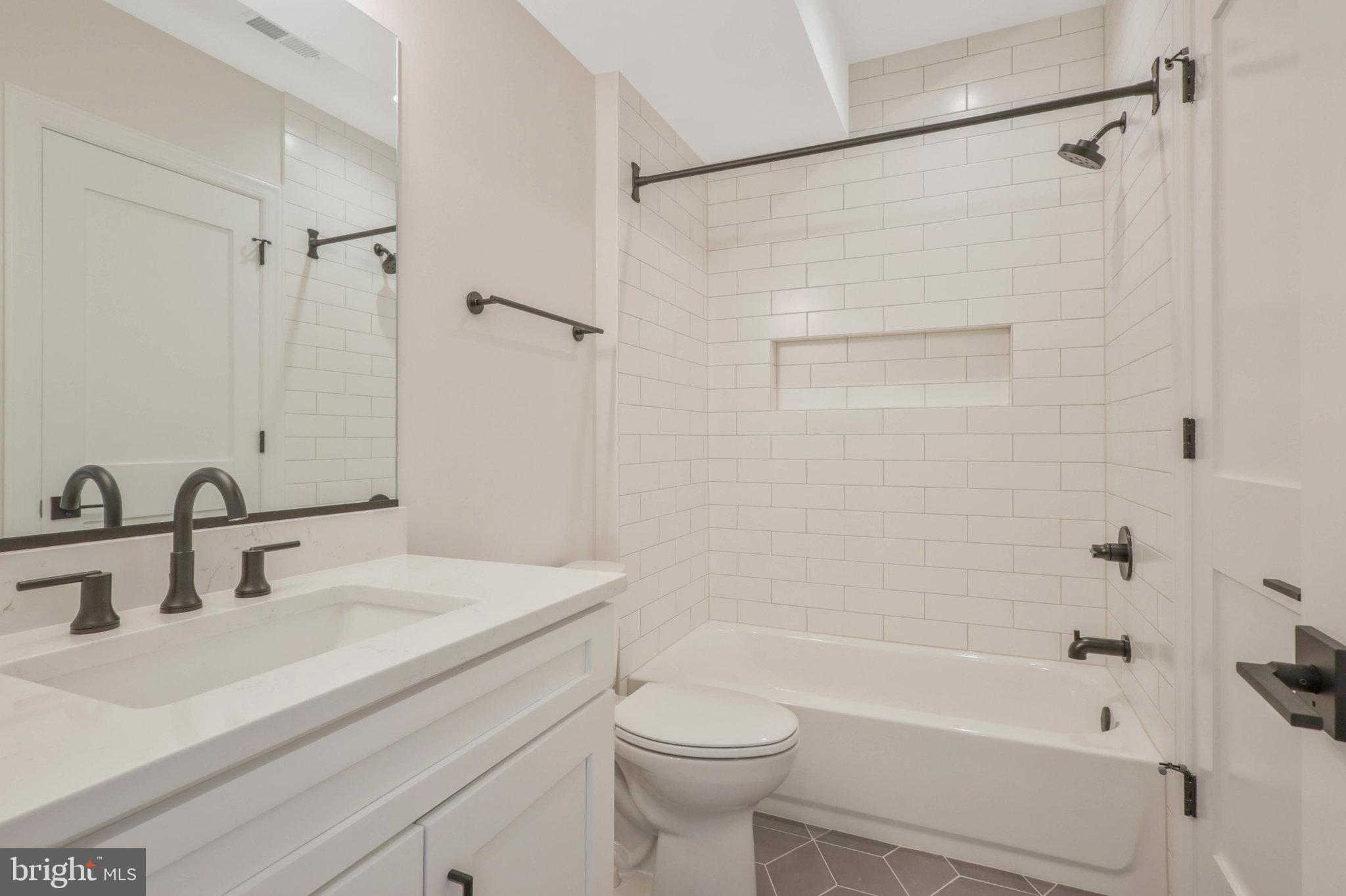 EAST FALLS CHURCH - Residential