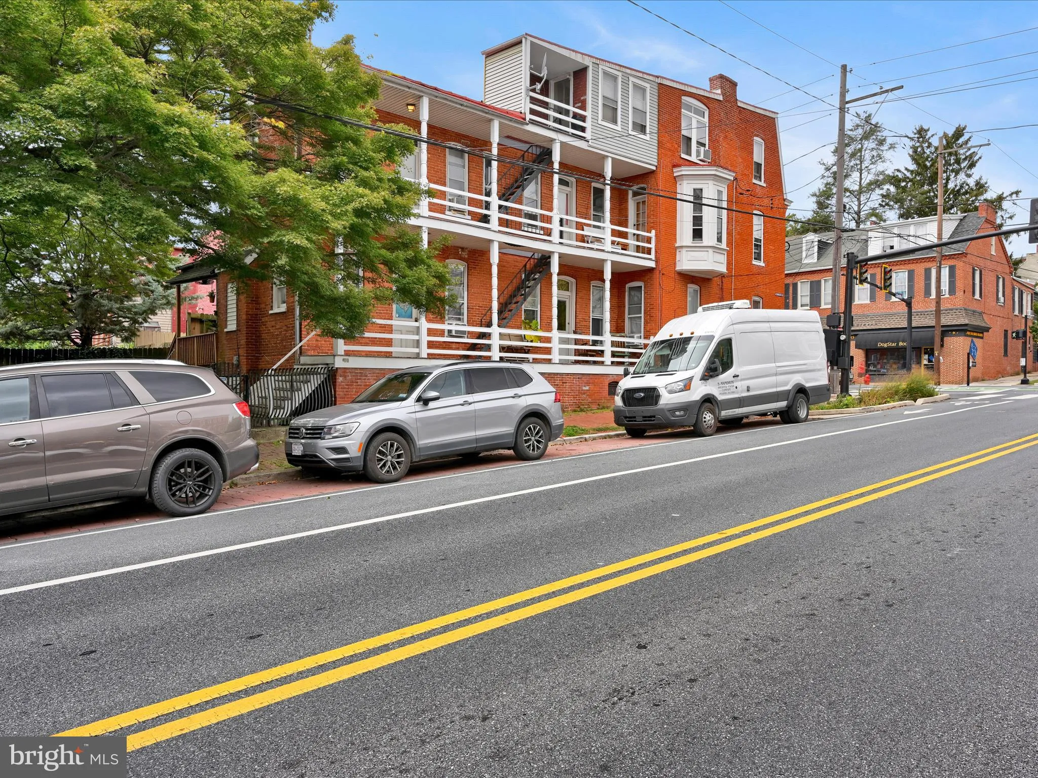 Lancaster, Pennsylvania 17603, United States, 5 Bedrooms Bedrooms, ,Residential,Pending,210026