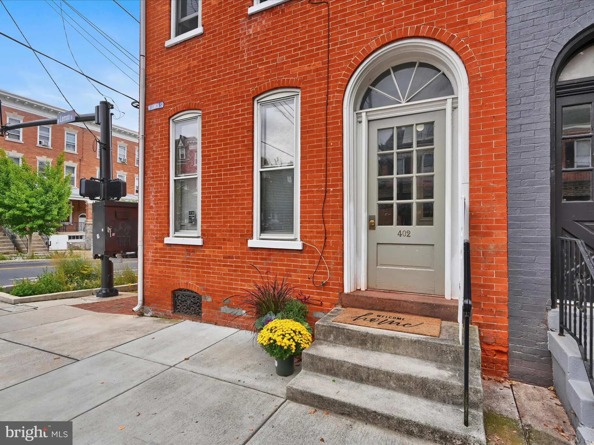 Lancaster, Pennsylvania 17603, United States, 5 Bedrooms Bedrooms, ,Residential,Pending,210026