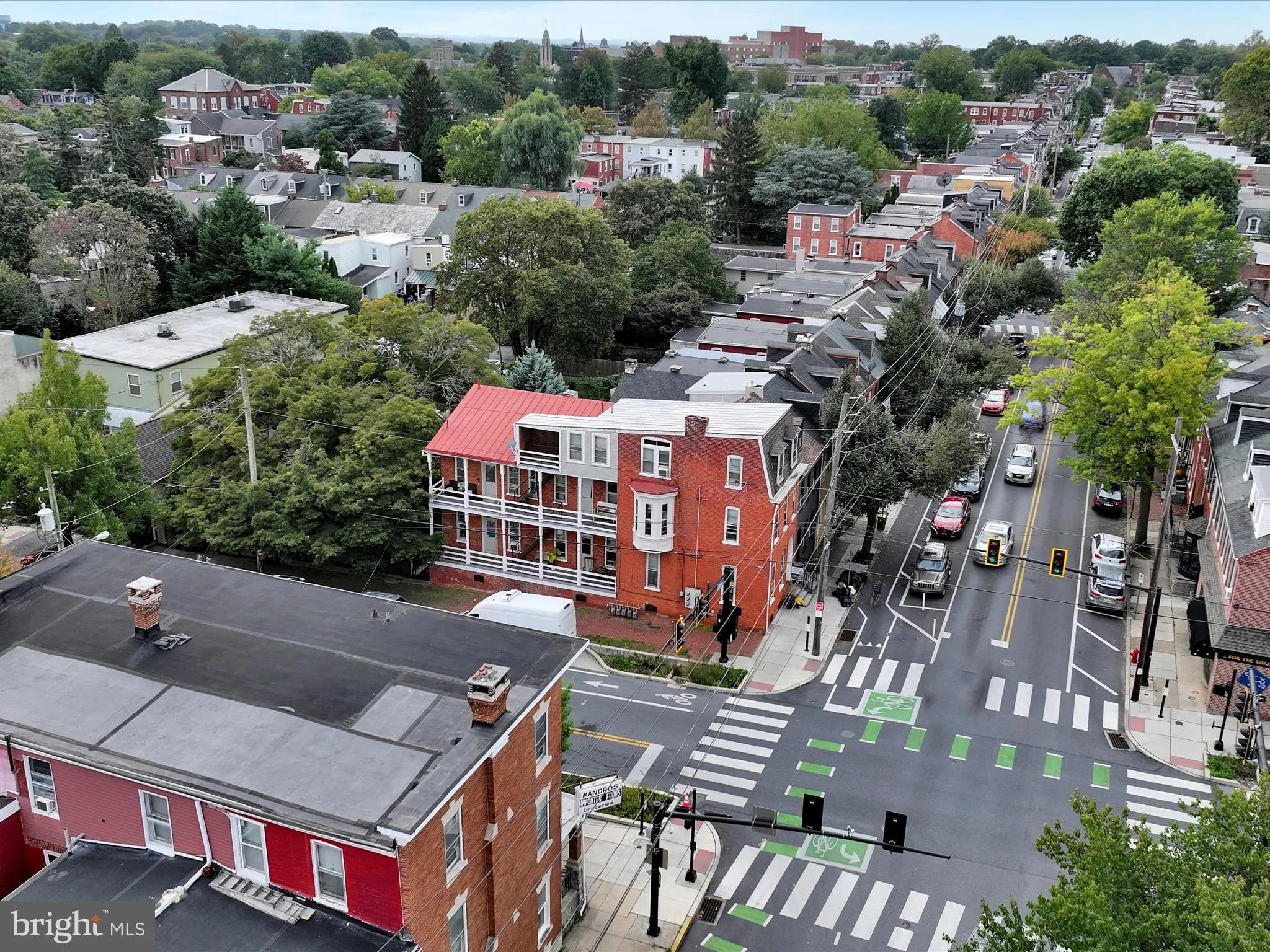 Lancaster, Pennsylvania 17603, United States, 5 Bedrooms Bedrooms, ,Residential,Pending,210026