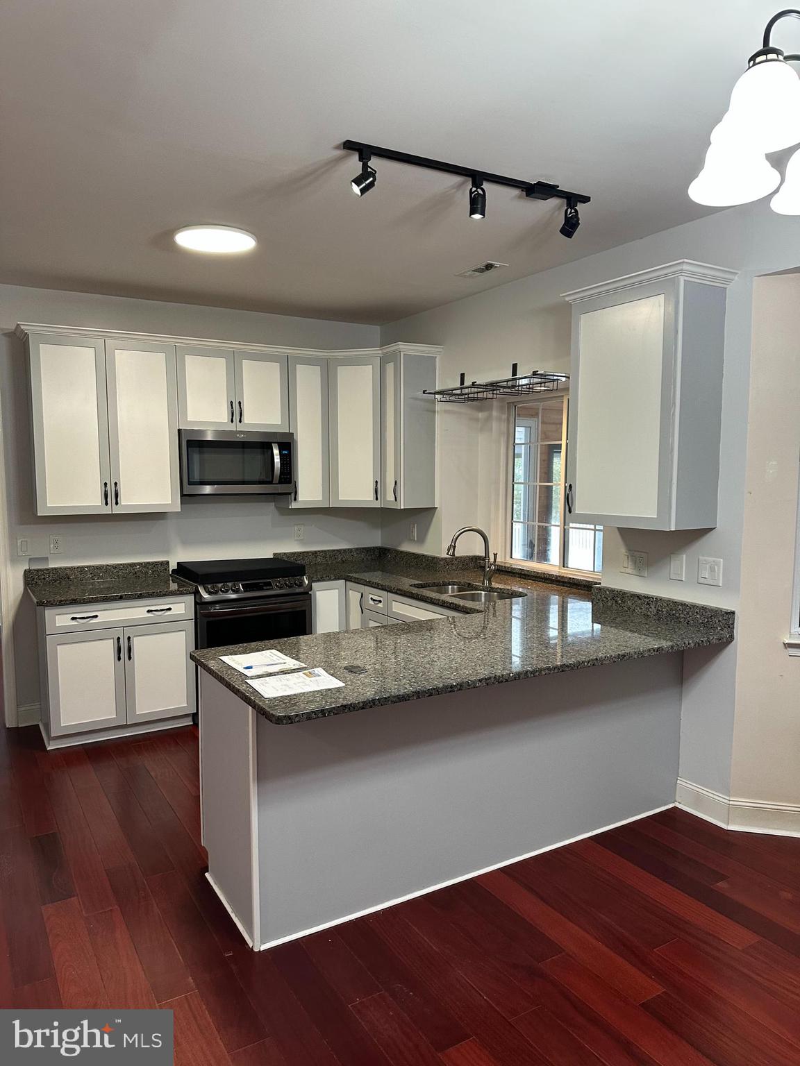 BAY RIDGE ESTATES - Residential