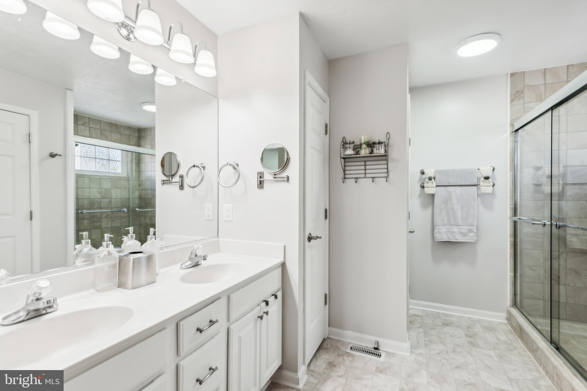 BAY RIDGE ESTATES - Residential