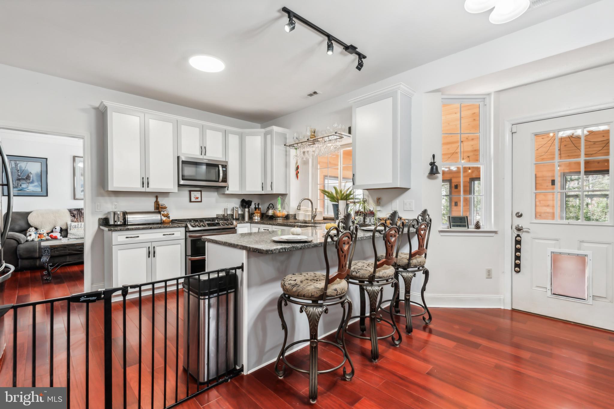 BAY RIDGE ESTATES - Residential