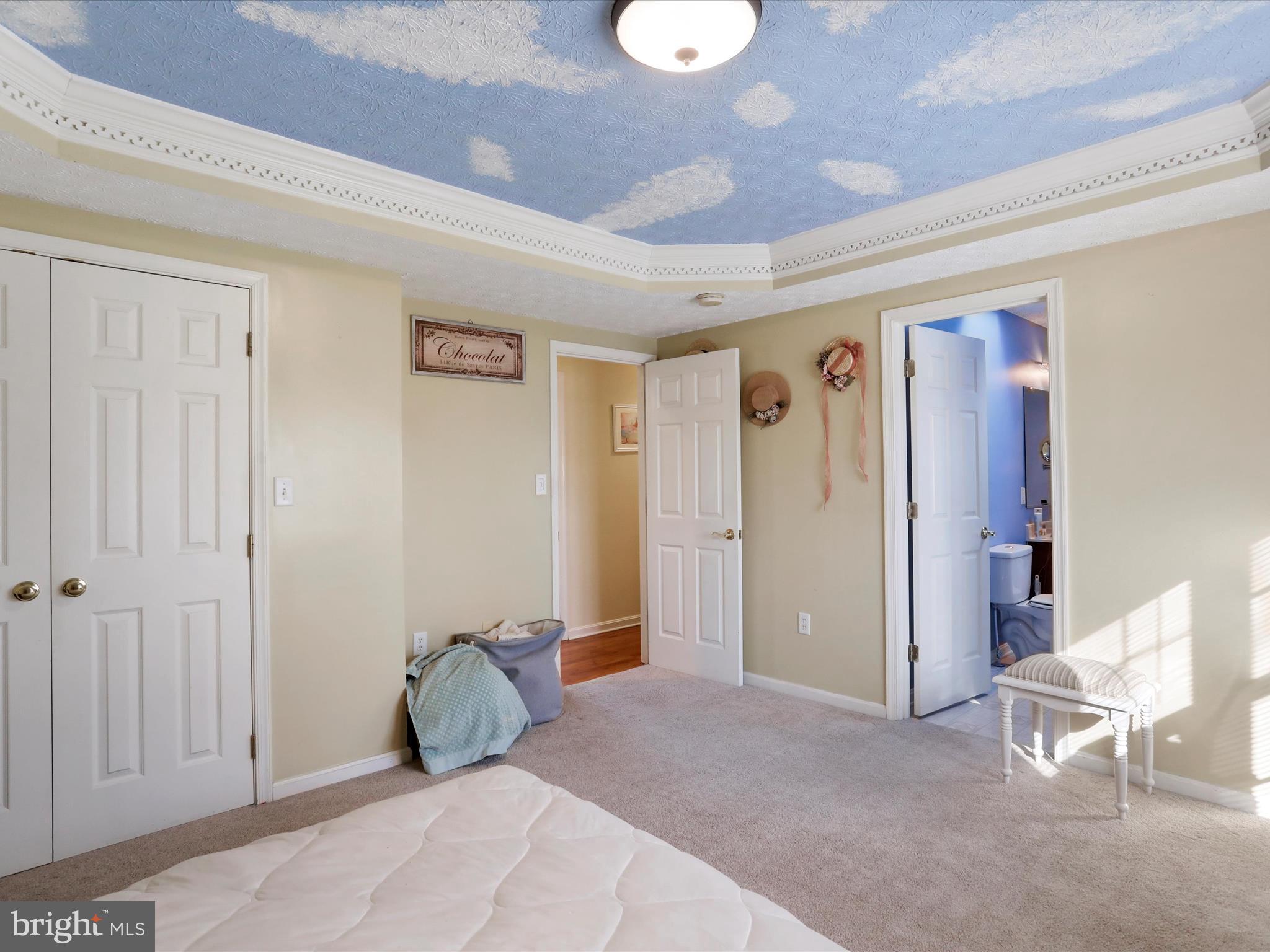 LAUREL RIDGE - Residential