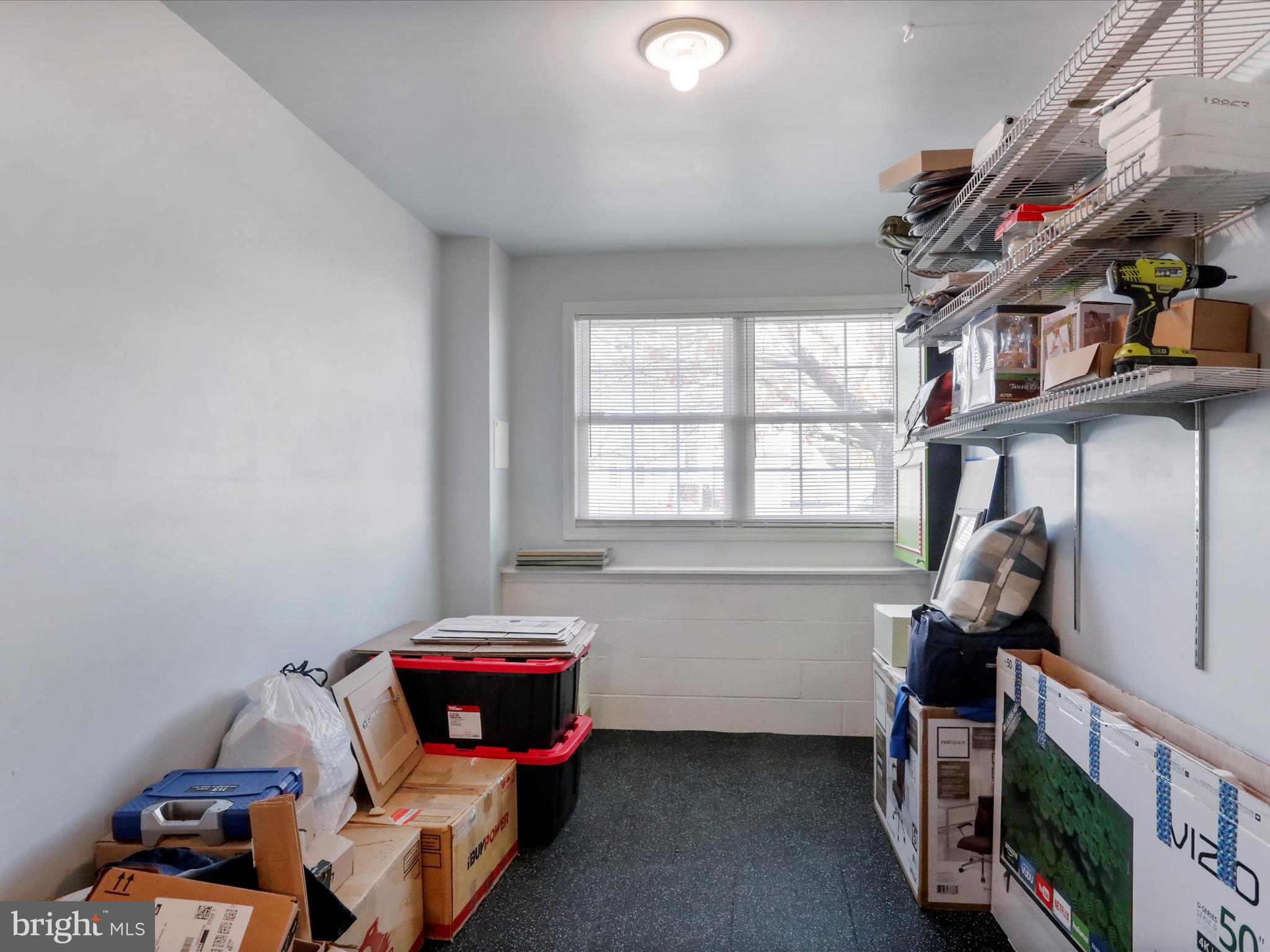 LAUREL RIDGE - Residential