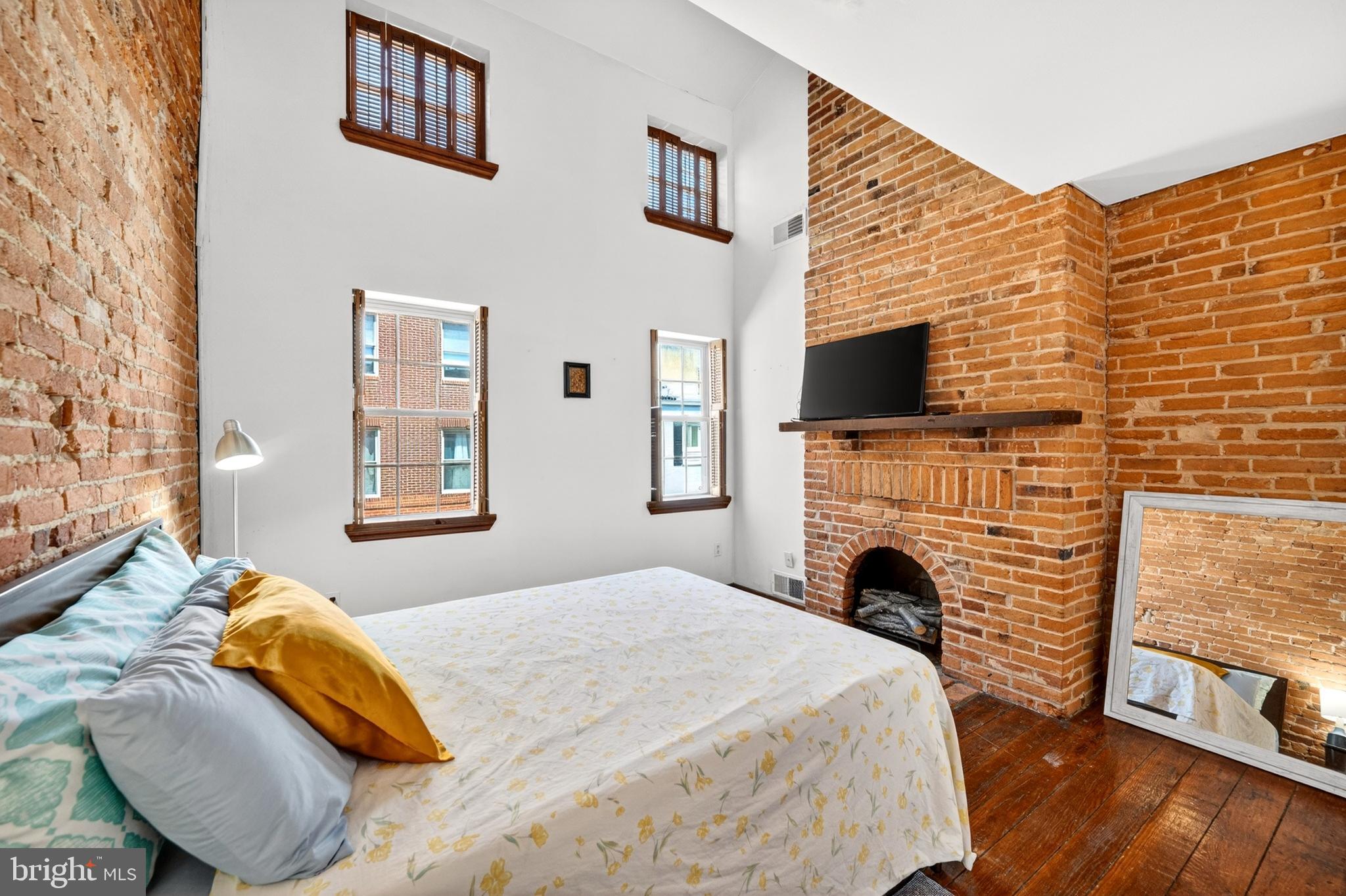 FEDERAL HILL HISTORIC DISTRICT - Residential