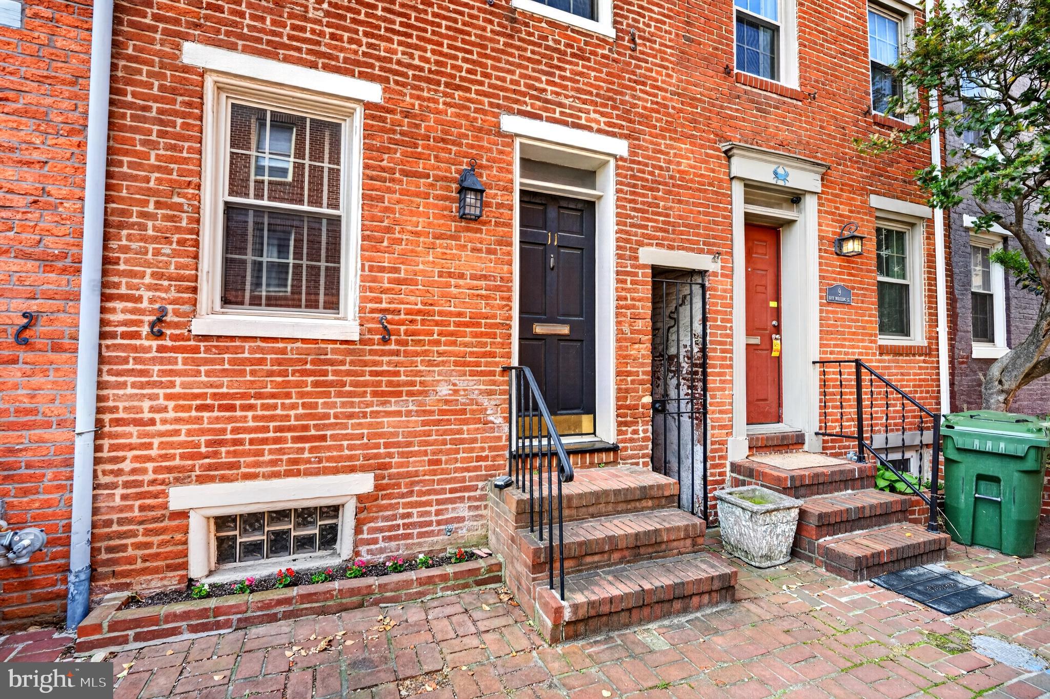 11 E WHEELING STREET
