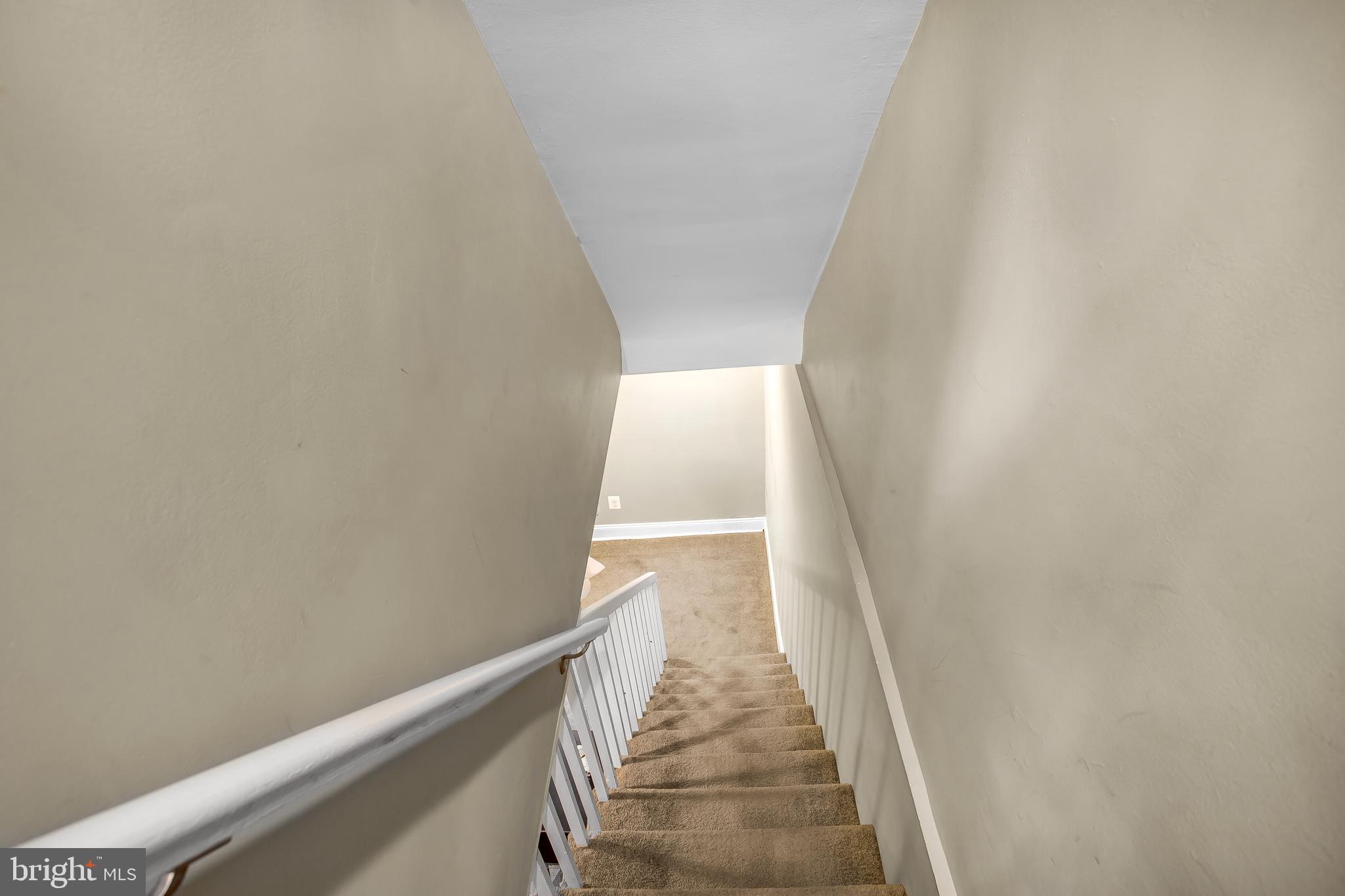 HILLEN - Residential Lease