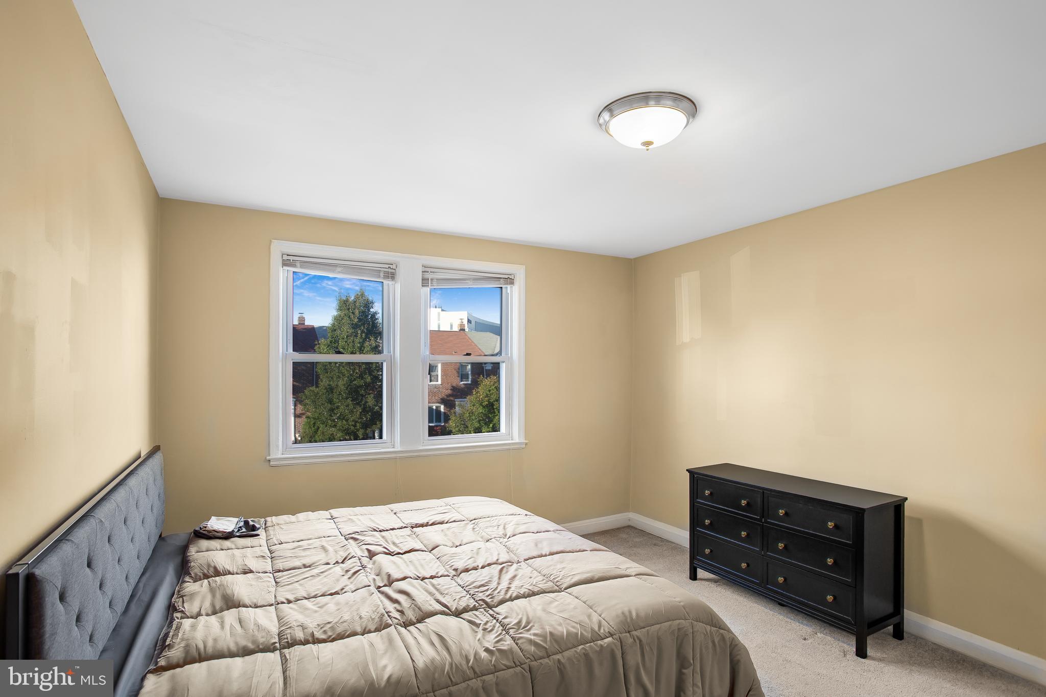 HILLEN - Residential Lease