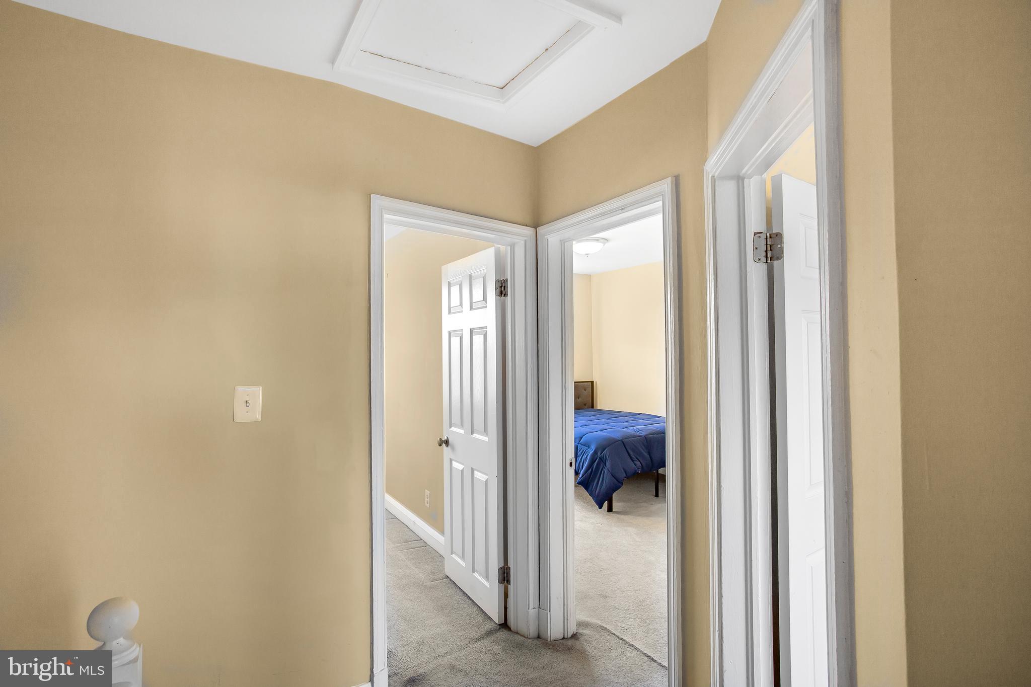 HILLEN - Residential Lease