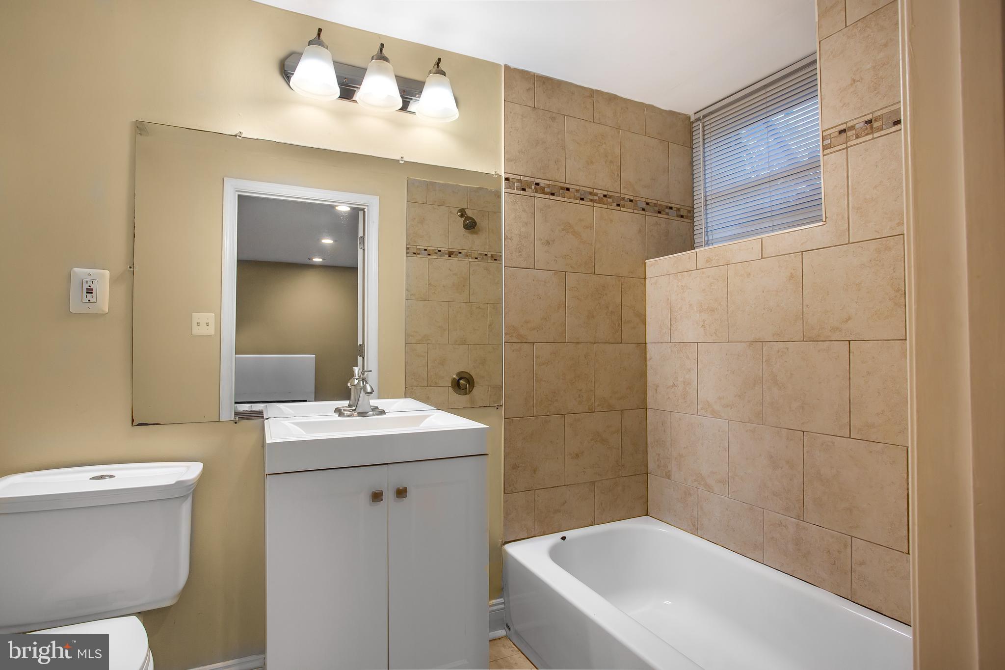 HILLEN - Residential Lease