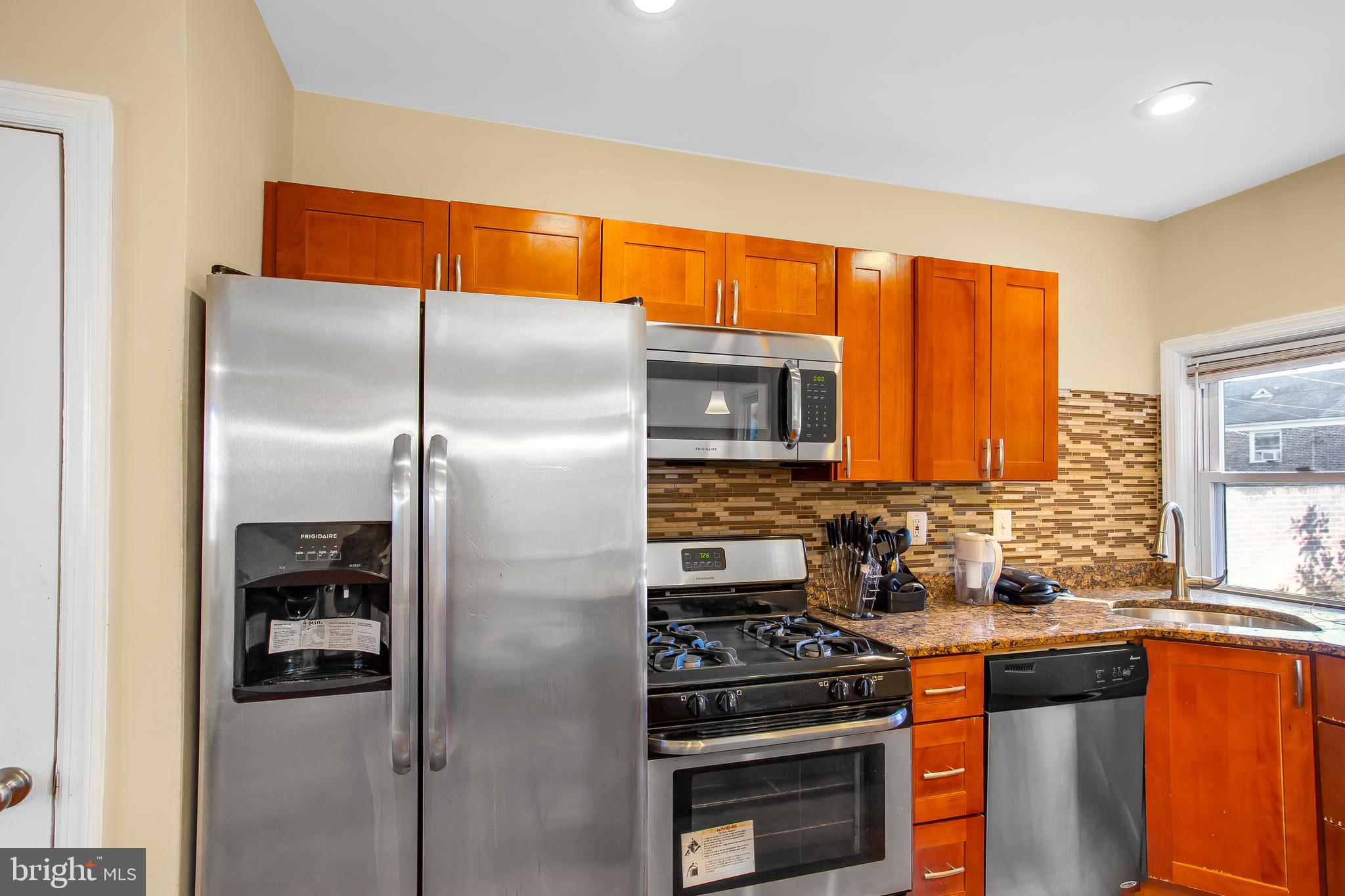 HILLEN - Residential Lease