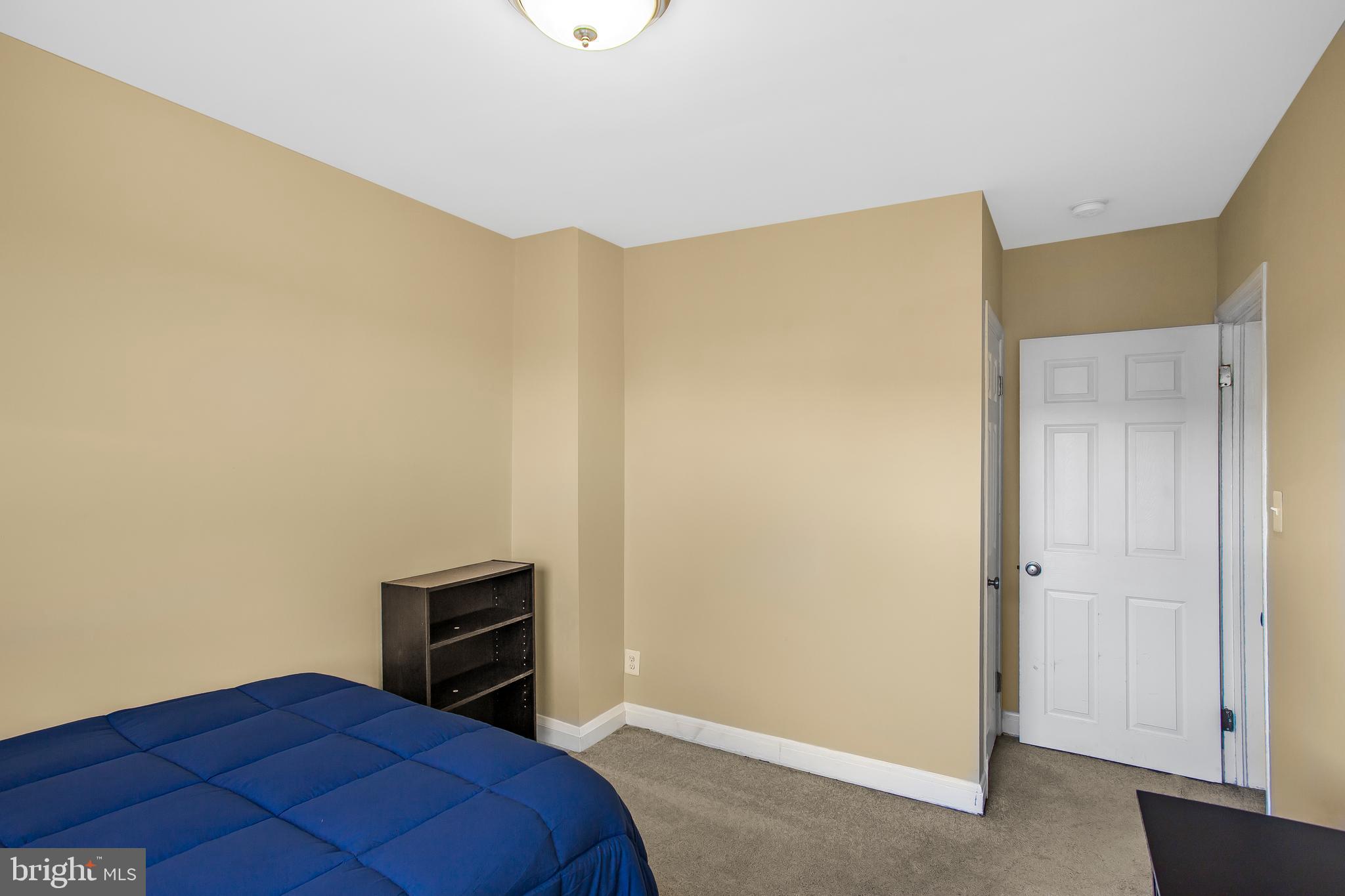 HILLEN - Residential Lease