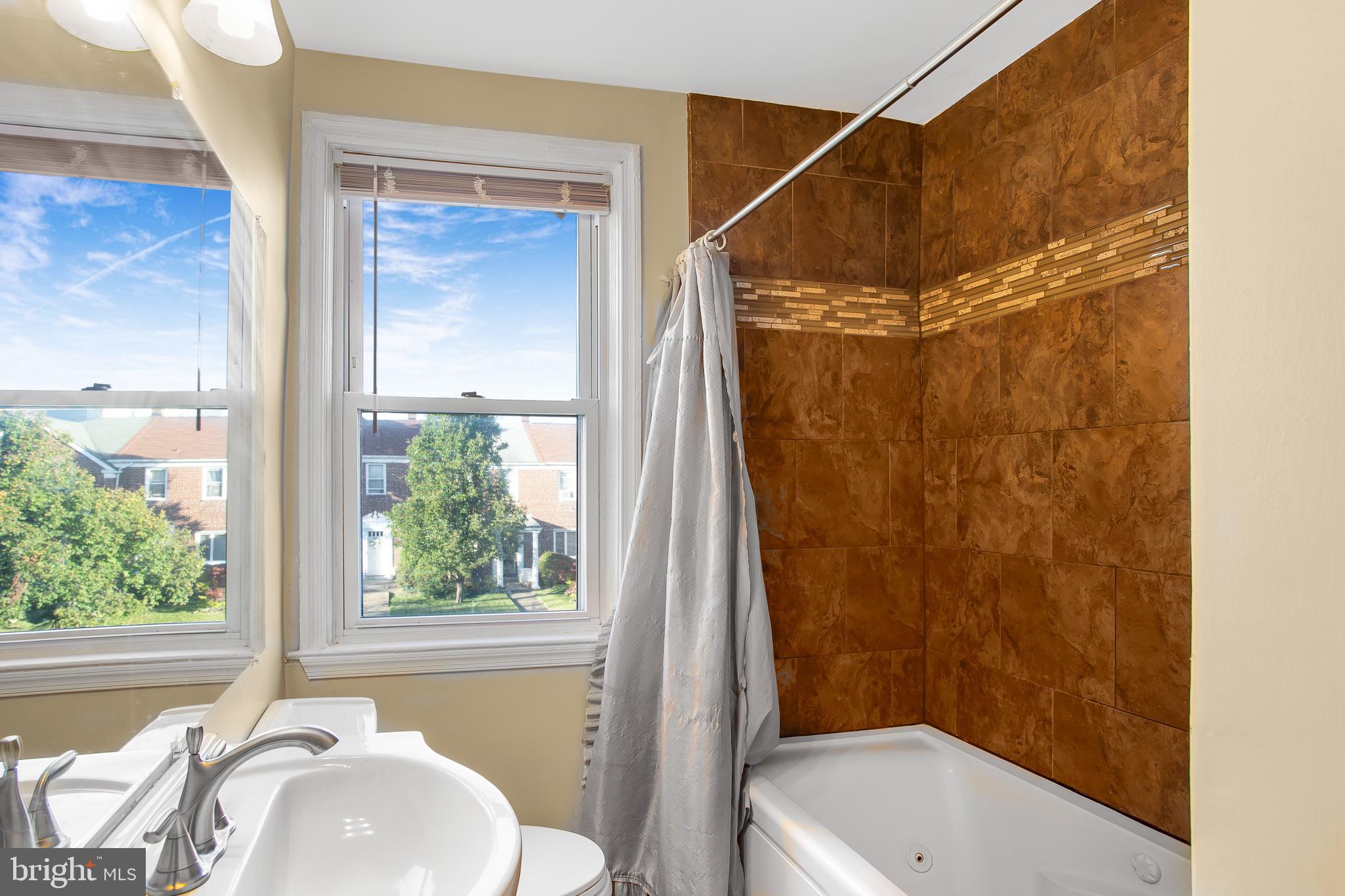 HILLEN - Residential Lease