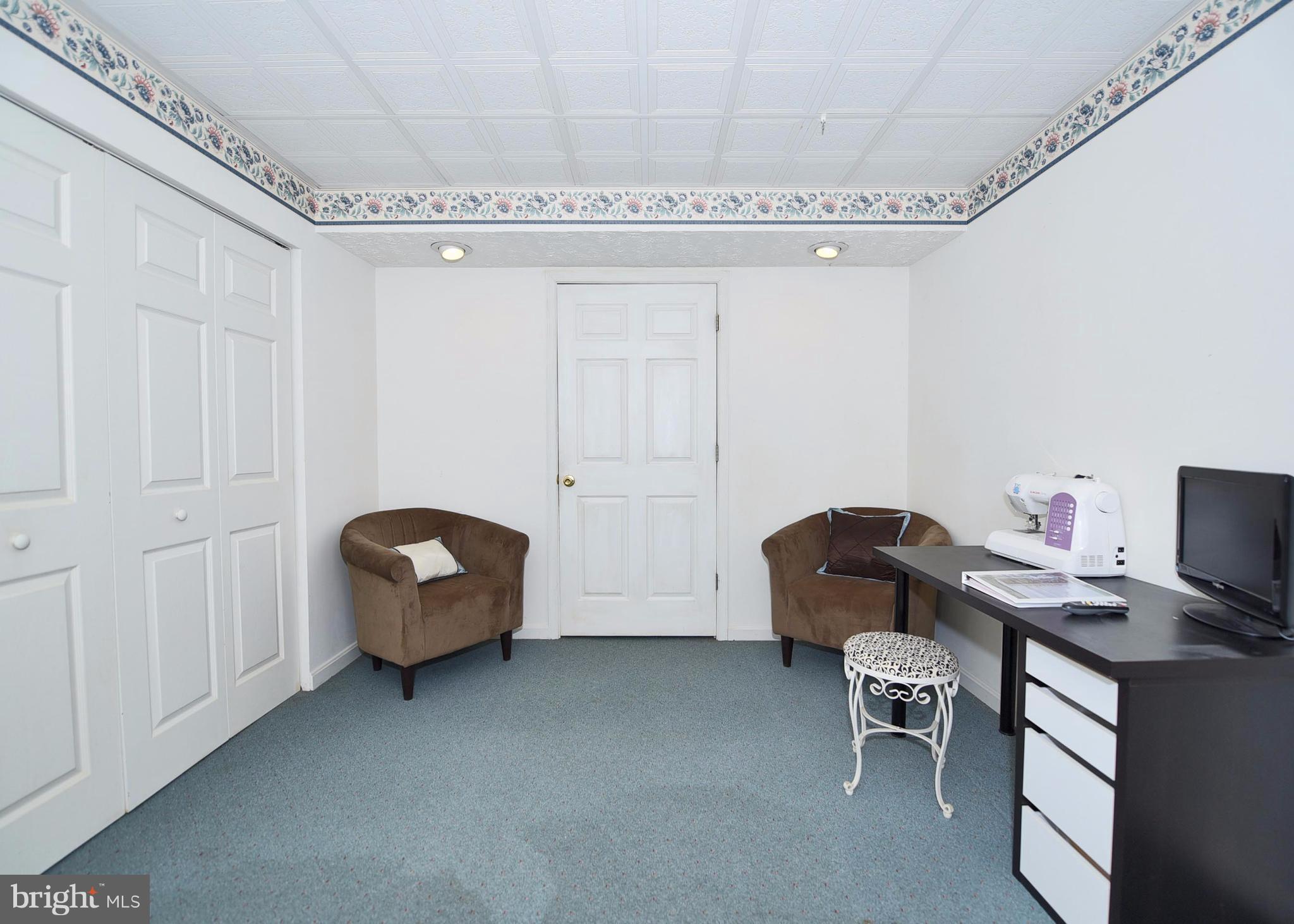 WOODS OF BAYVIEW - Residential