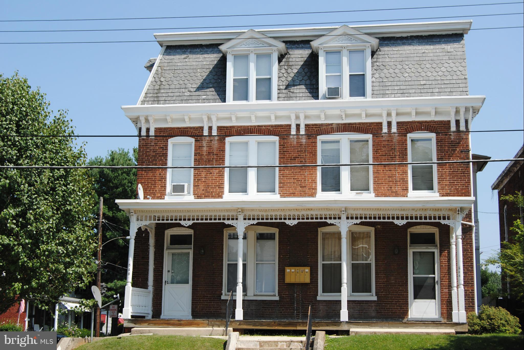 Nice 1 bedroom, 1 bath apartment available for rent. Rent includes water, sewer and trash. Call today to schedule a showing.