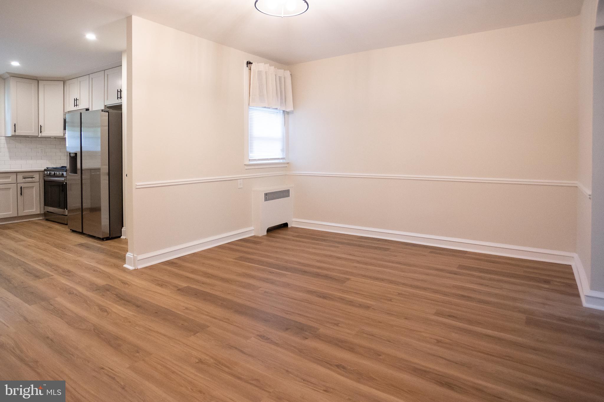 MAYFAIR (WEST) - Residential