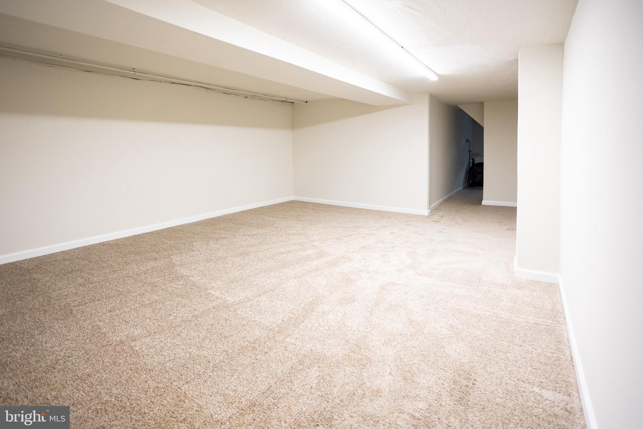 MAYFAIR (WEST) - Residential