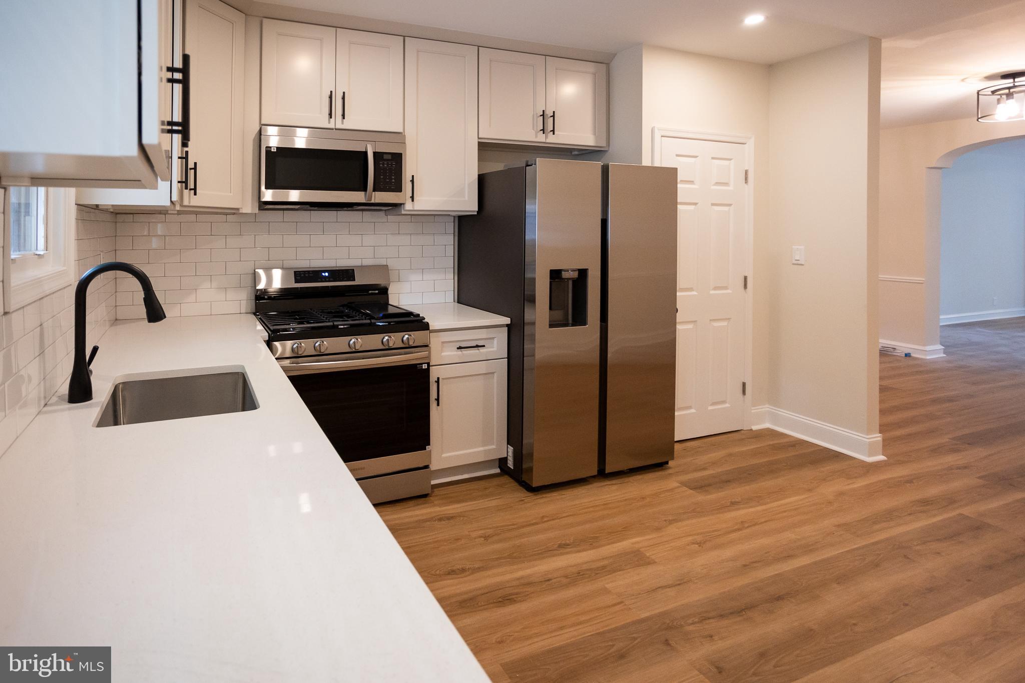 MAYFAIR (WEST) - Residential