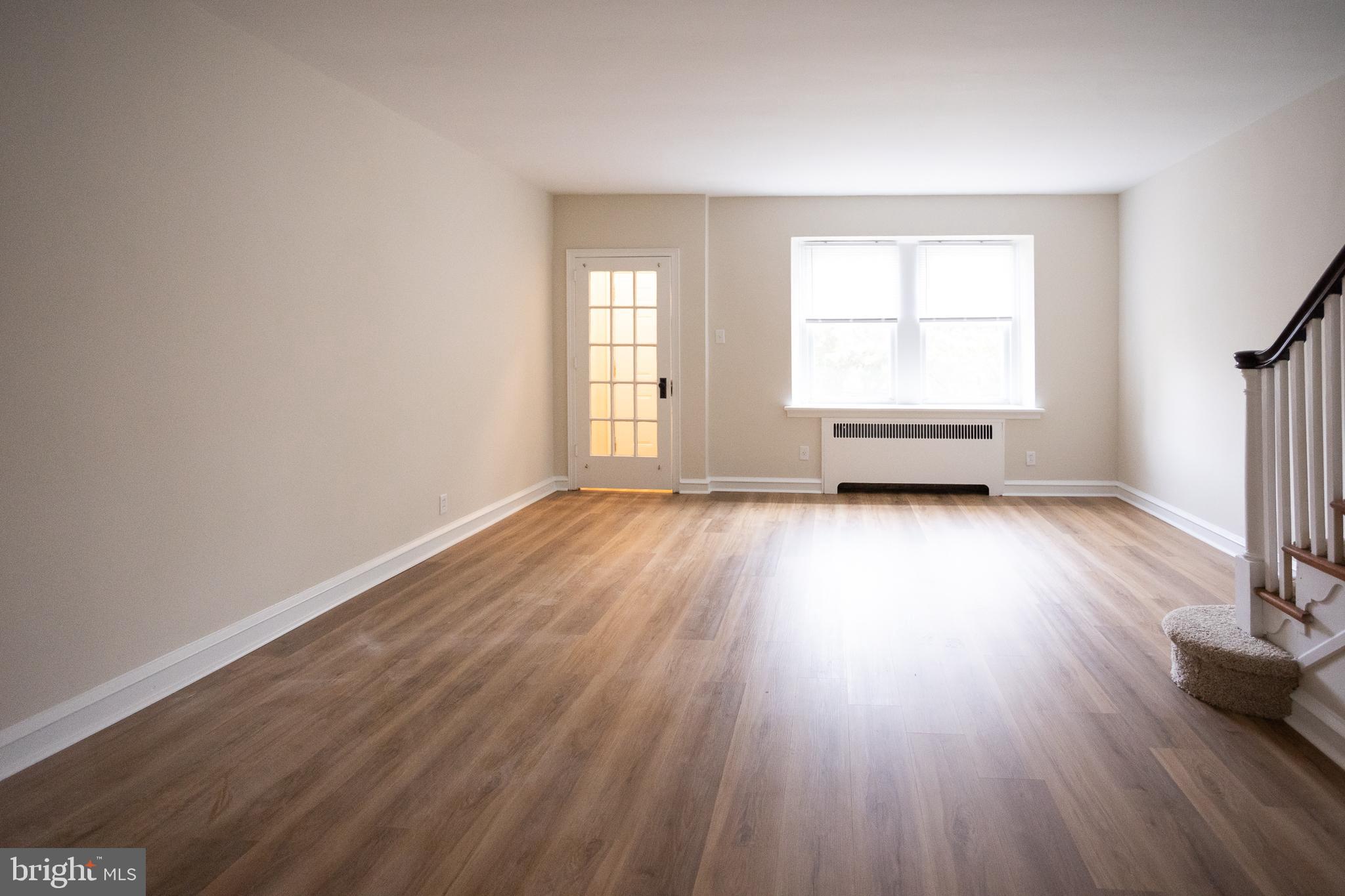 MAYFAIR (WEST) - Residential